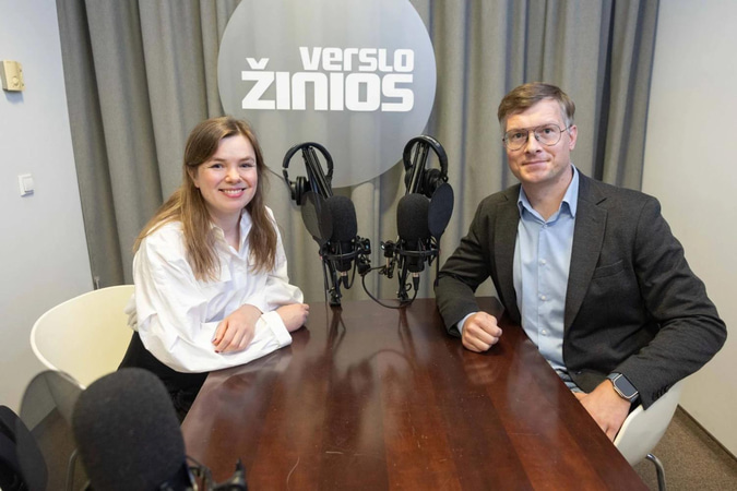 Indrė Dargytė, obligacijų platformos „BeMyBond“ vadovė ir Lukas Danielevičius, UAB „IG Kapitalas“ verslo plėtros vadovas. J.Grigelytės (VŽ) nuotr.